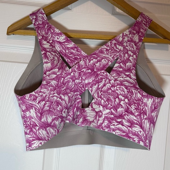 Lululemon Enlite running supportive floral white pink sports bra- 34E - Picture 7 of 11